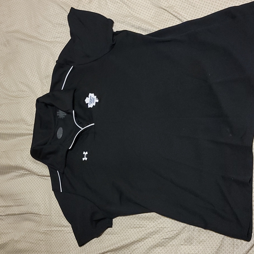 Toronto Maple Leafs under armour top